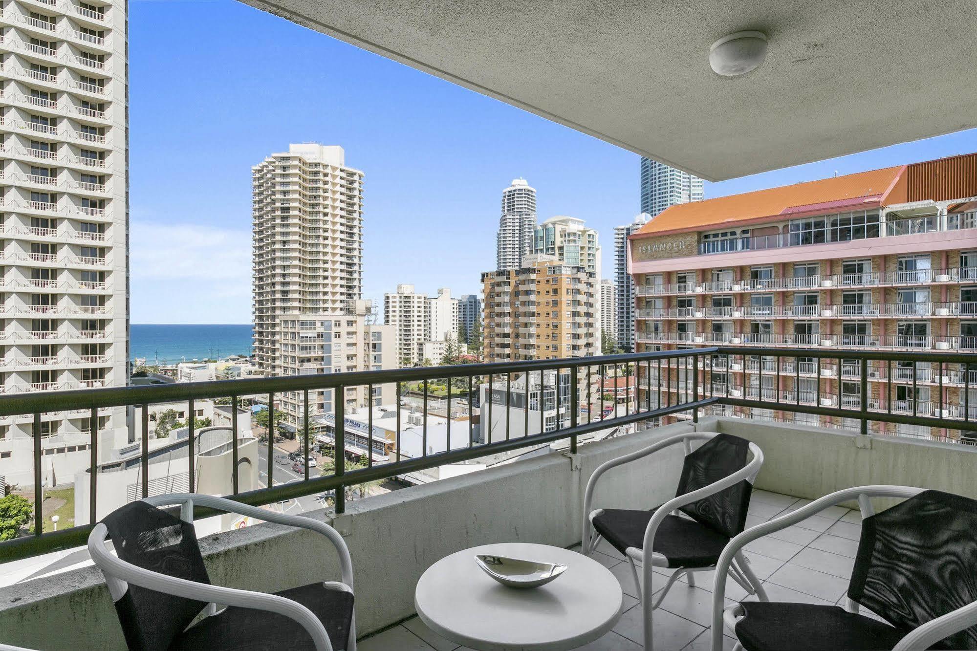 Aparthotel Breakfree Cosmopolitan Gold Coast Exterior foto